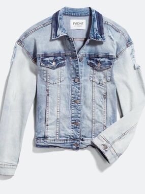Evidnt Los Angeles Distressed Denim Jacket | Light Wash Button Front